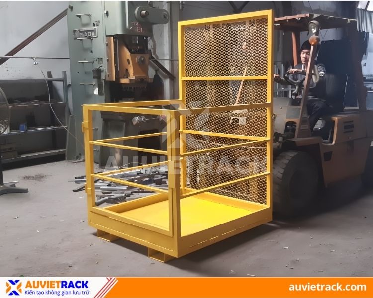 Lồng Nâng Người