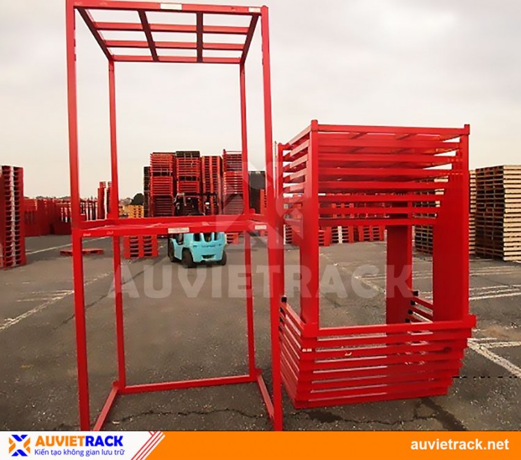 INVERTED STACKING STEEL PALLET