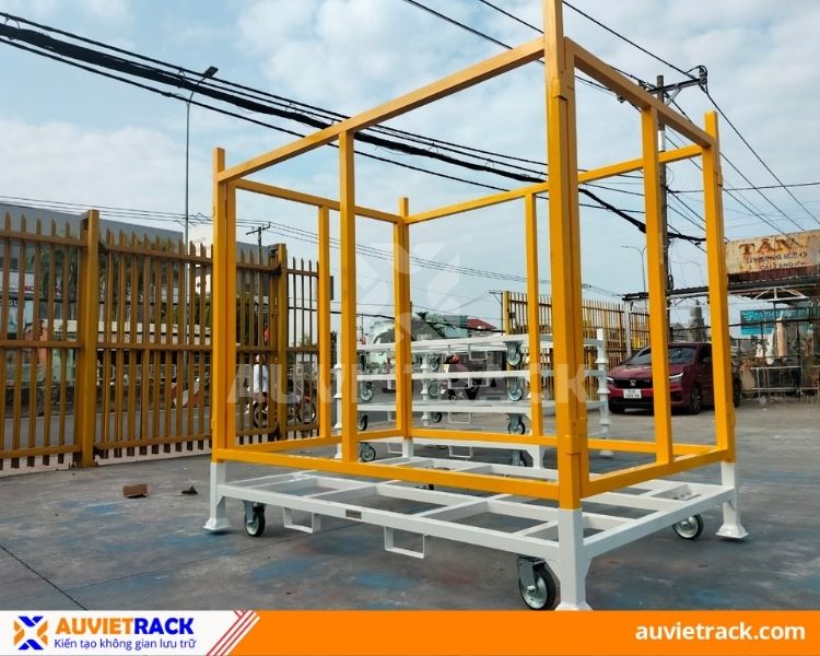 Pallet Sắt Xếp Chồng