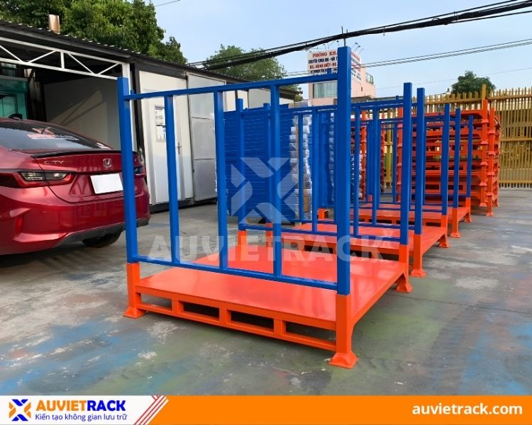 Pallet Sắt Xếp Chồng