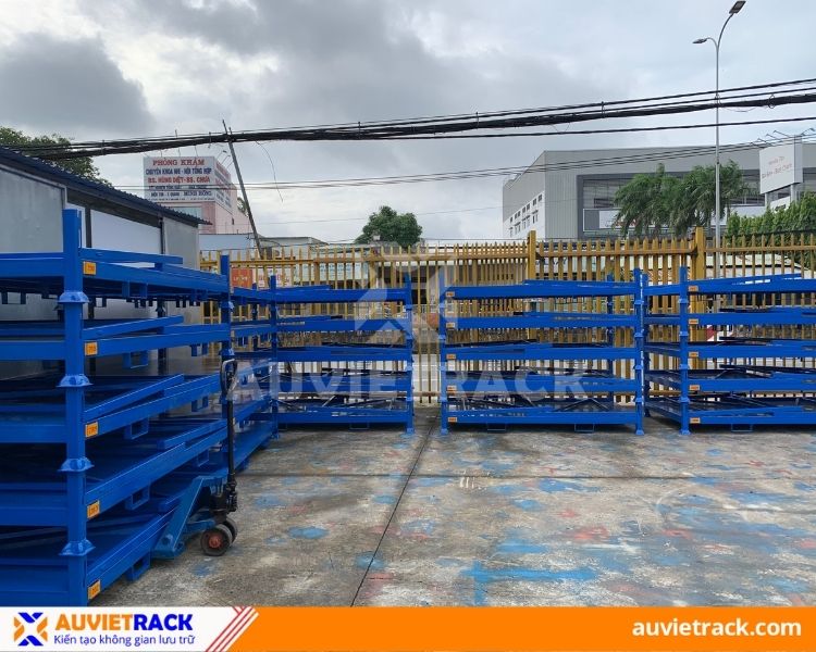Pallet Sắt Chồng Gấp