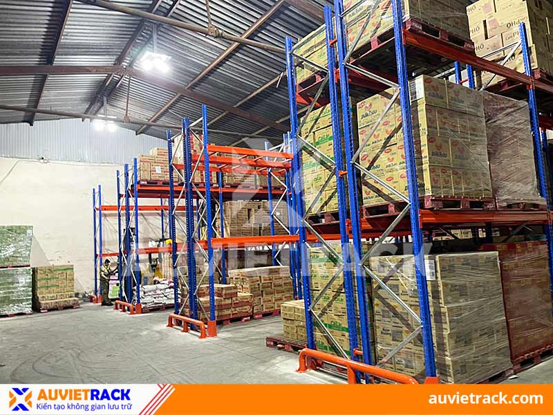 Selective Racking in food storage warehouses