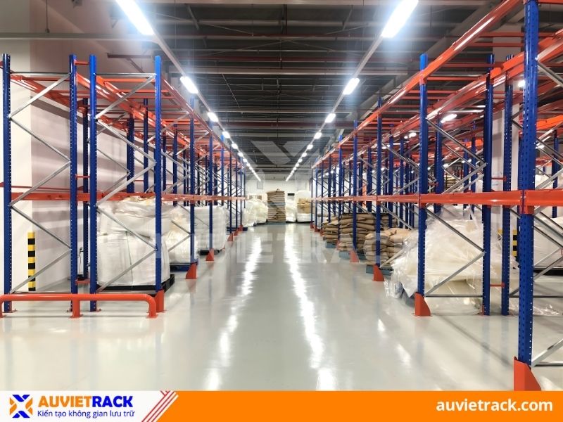 Lắp đặt kệ Double Deep cho kho dược phẩm tại Đồng Nai