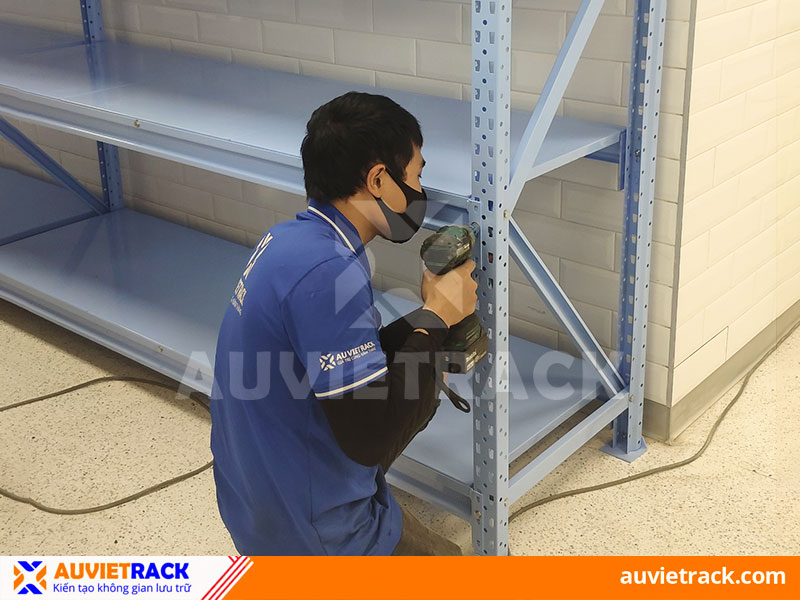 Install the rack lining material for medium duty rack