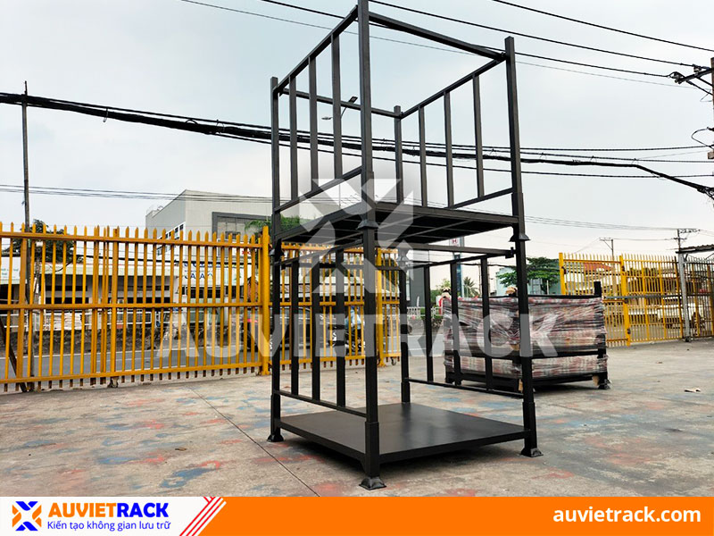 Pallet sắt xếp chồng - Au Viet Rack