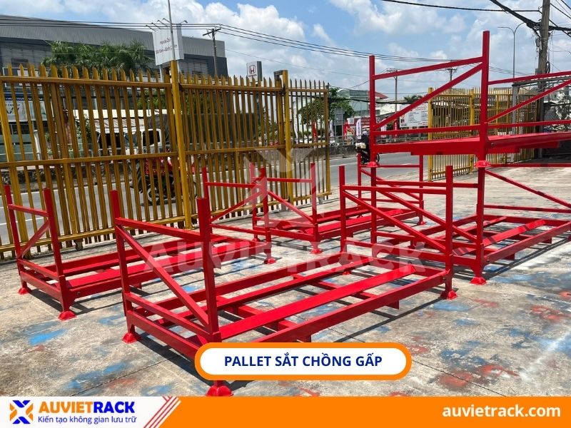 Pallet sắt chồng gấp