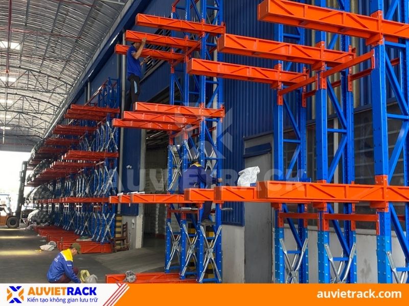 Lắp đặt kệ tay đỡ tại Thủ Đức