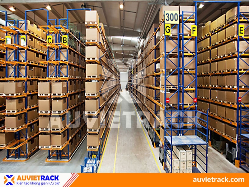 Kệ VNA cho kho trung tâm hàng hóa