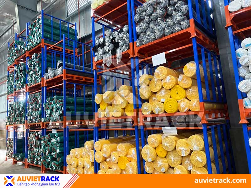 dự án pallet sắt xếp chồng 8