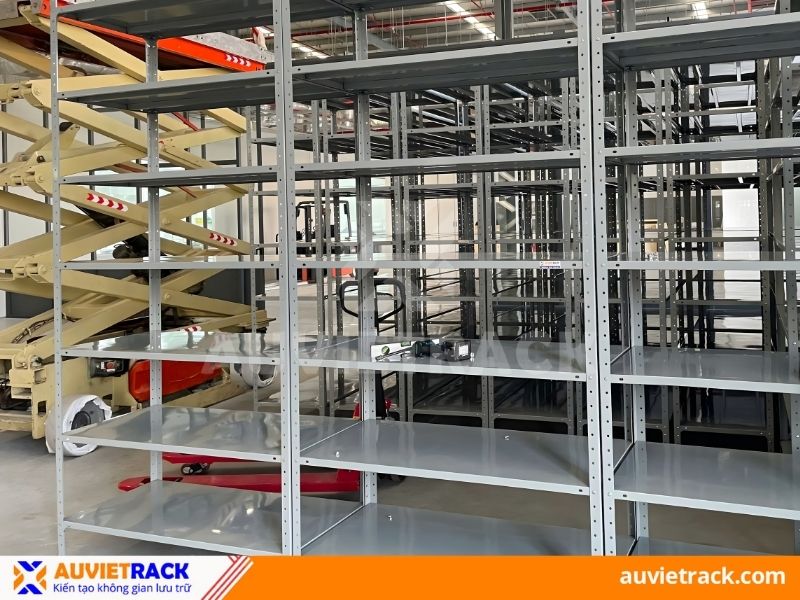 Các dự án kệ sắt V lỗ Au Viet Rack đã thực hiện