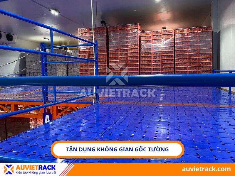 Tận dụng không gian trống trên cao