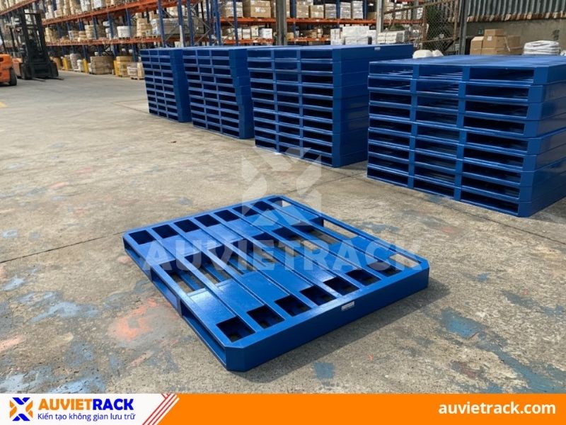 Vì sao cần bảo quản pallet sắt?
