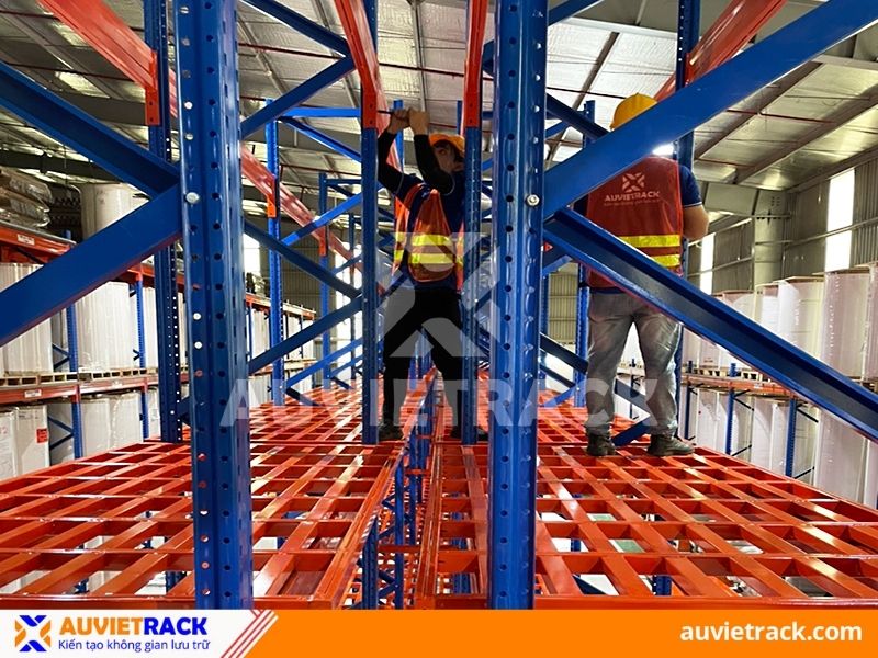 Khi nào cần được bảo trì kệ kho hàng?