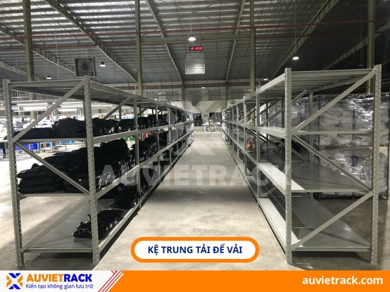 Kệ trung tải