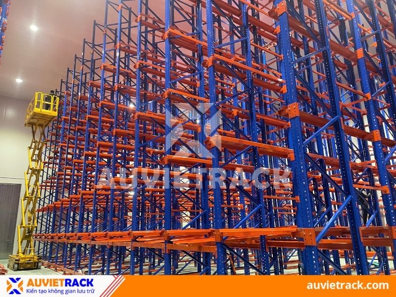 Kệ kho được thiết kế tùy theo nhu cầu sử dụng