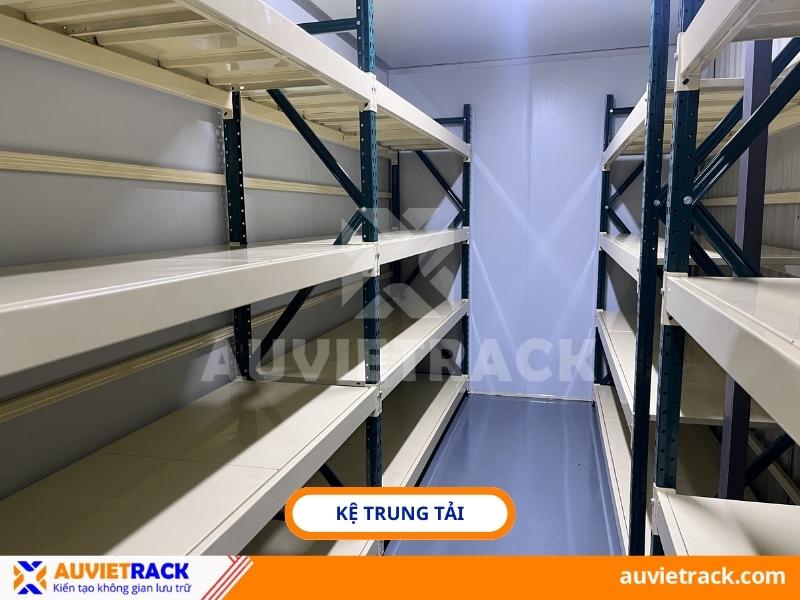 Kệ trung tải