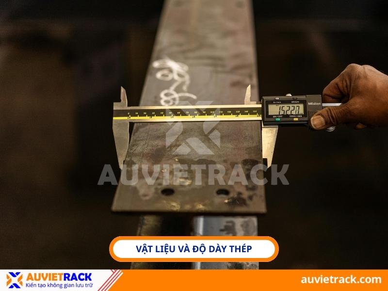Vật liệu và độ dày thép