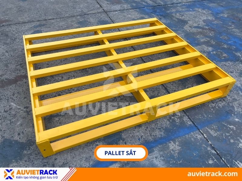 Pallet sắt