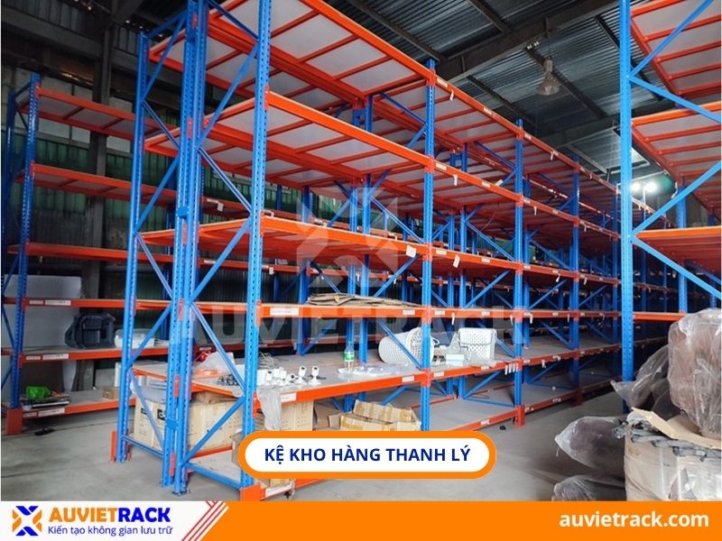 Kệ kho h&agrave;ng thanh l&yacute;