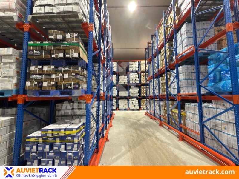 C&aacute;c c&ocirc;ng tr&igrave;nh kệ kho lạnh