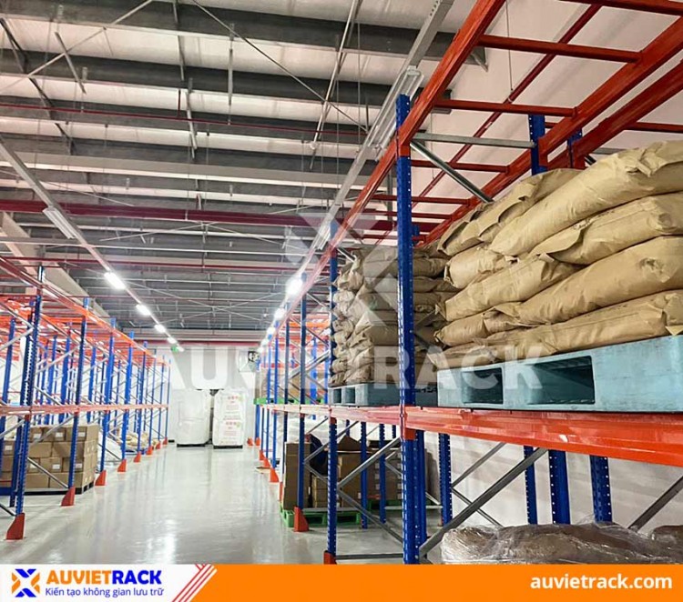 DOUBLE DEEP RACKING