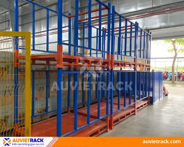Pallet Sắt Xếp Chồng