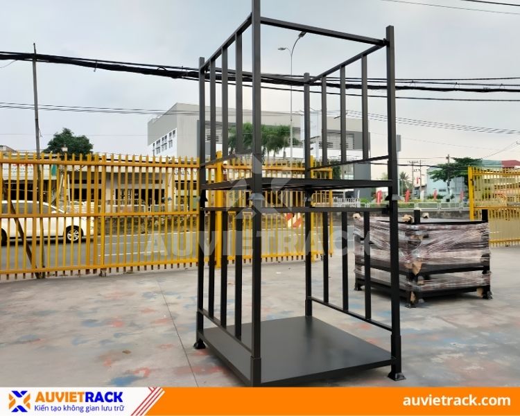 Pallet Sắt Xếp Chồng