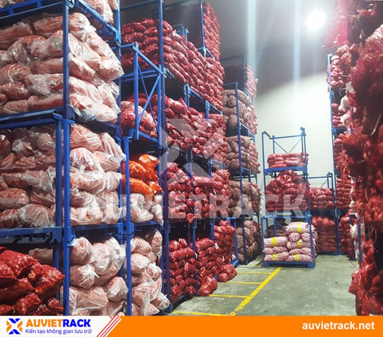 PALLET SẮT CHỒNG GHÉP