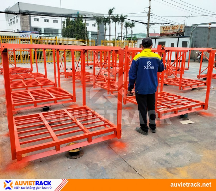 PALLET SẮT CHỒNG GHÉP