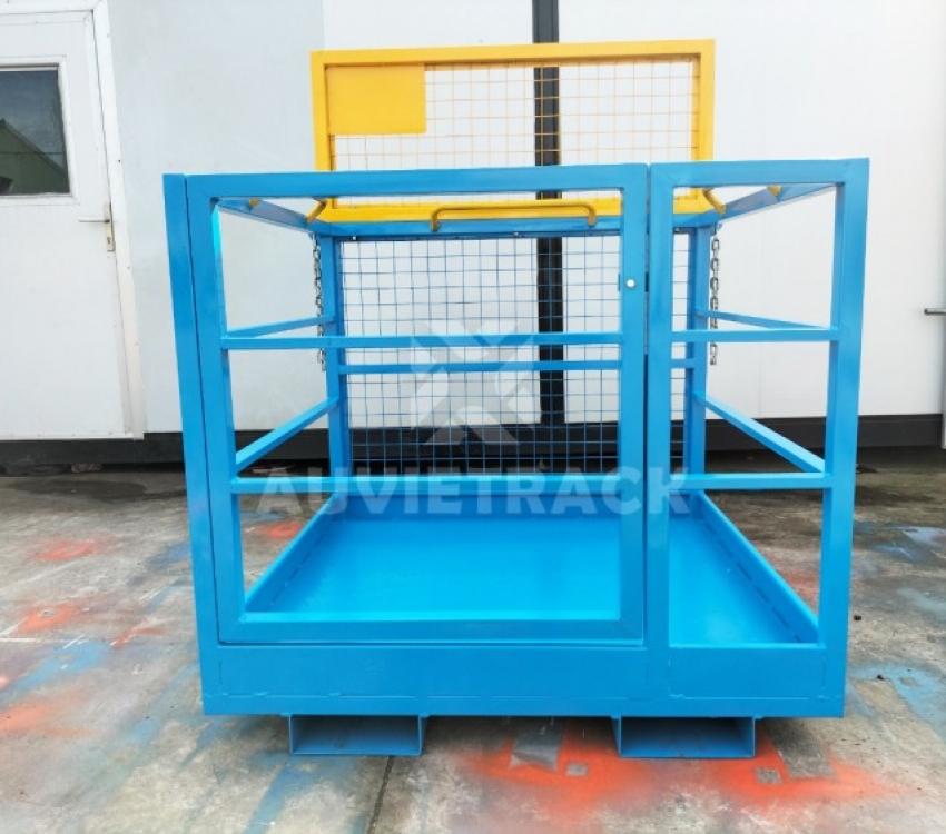 LỒNG NÂNG NGƯỜI
