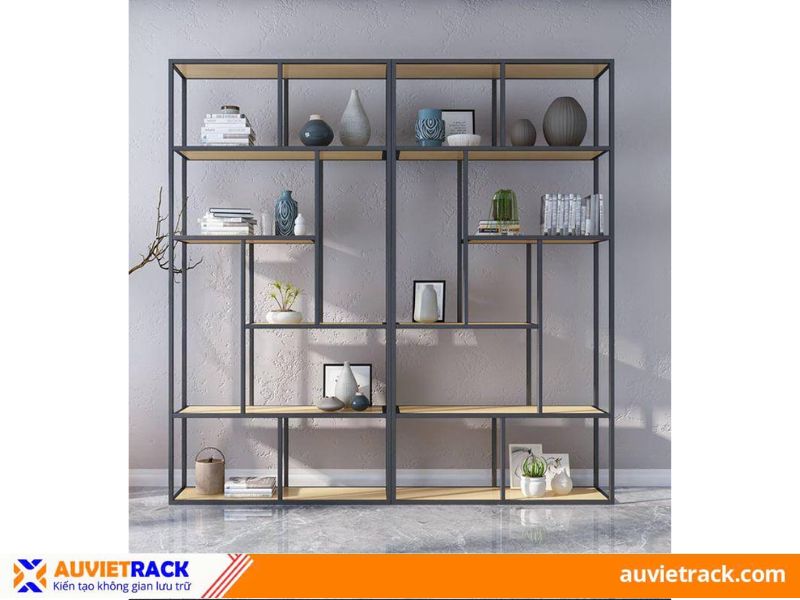 Kệ sắt V lỗ trưng b&agrave;y sản phẩm