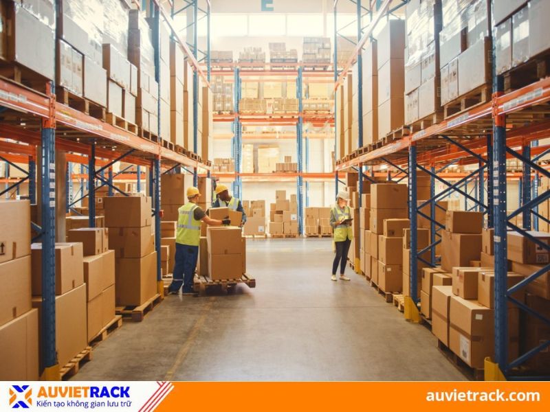 Private Warehouse